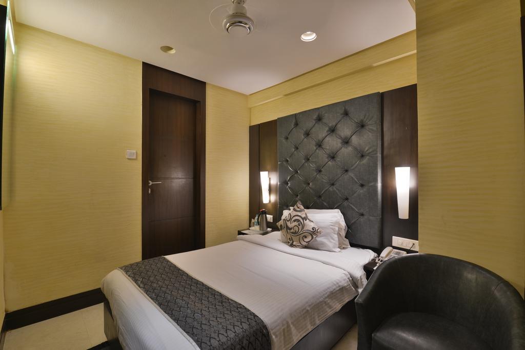Hotel The Golden Oak Rāipur Camera foto
